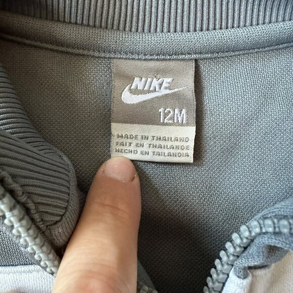 Nike Baby Jacket 12M Orange & Gray Full Zip With Pockets Cozy Polyester Blend - Picture 4 of 7